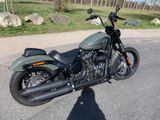Harley-Davidson Street Bob 114 *ABS* Custom Umbau - Angebote entsprechen deinen Suchkriterien