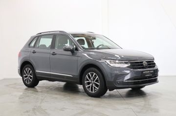 Volkswagen Tiguan - 4