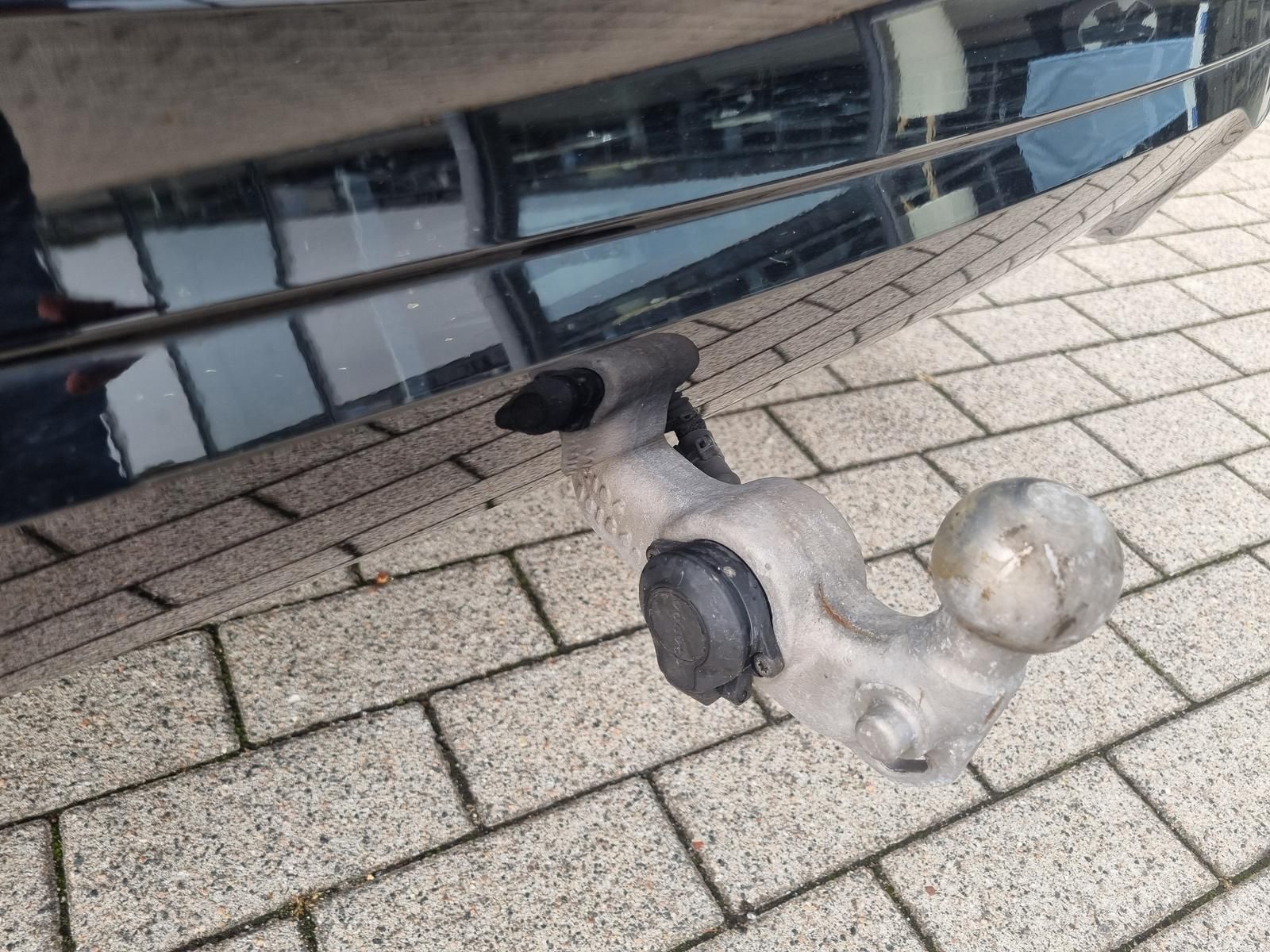 Fahrzeugabbildung Volvo XC60 B4 Diesel Core 'Anhängerkupplung'