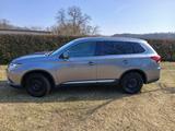 Mitsubishi Outlander 2.2 DI-D Top ClearTec 4WD Top - Mitsubishi Outlander Top mit Diesel-Antrieb