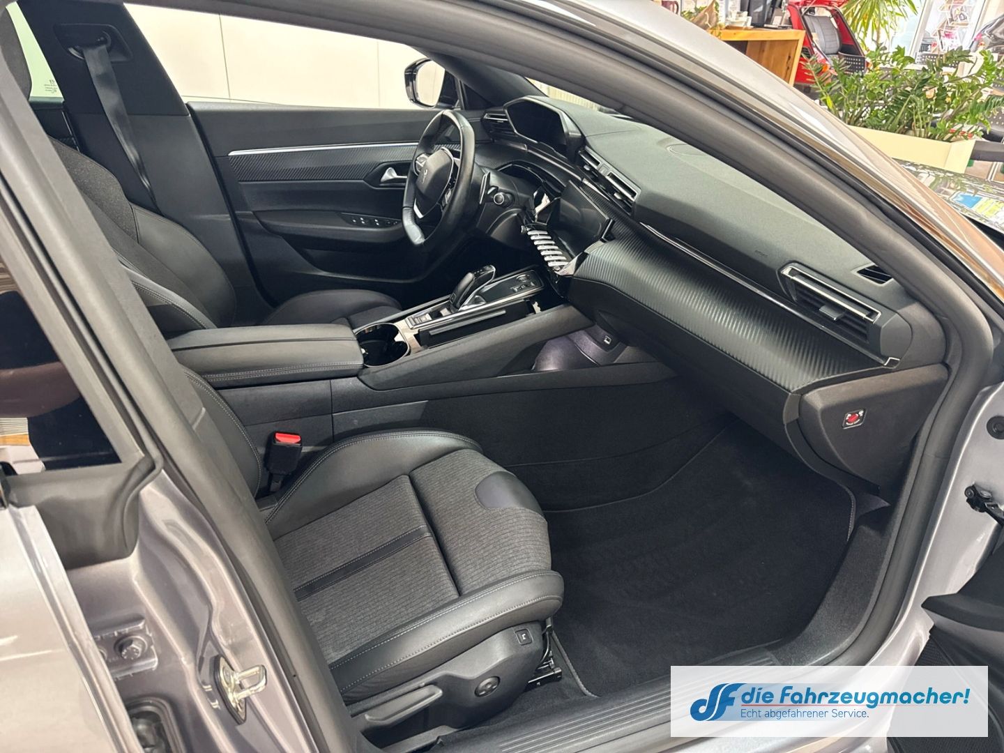 Fahrzeugabbildung Peugeot 508 SW Allure Pack 1.5 BlueHDi 130 EU6d Navi ACC