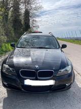 BMW 318i Touring  - BMW 318 aus 2010: Kombi, 318i