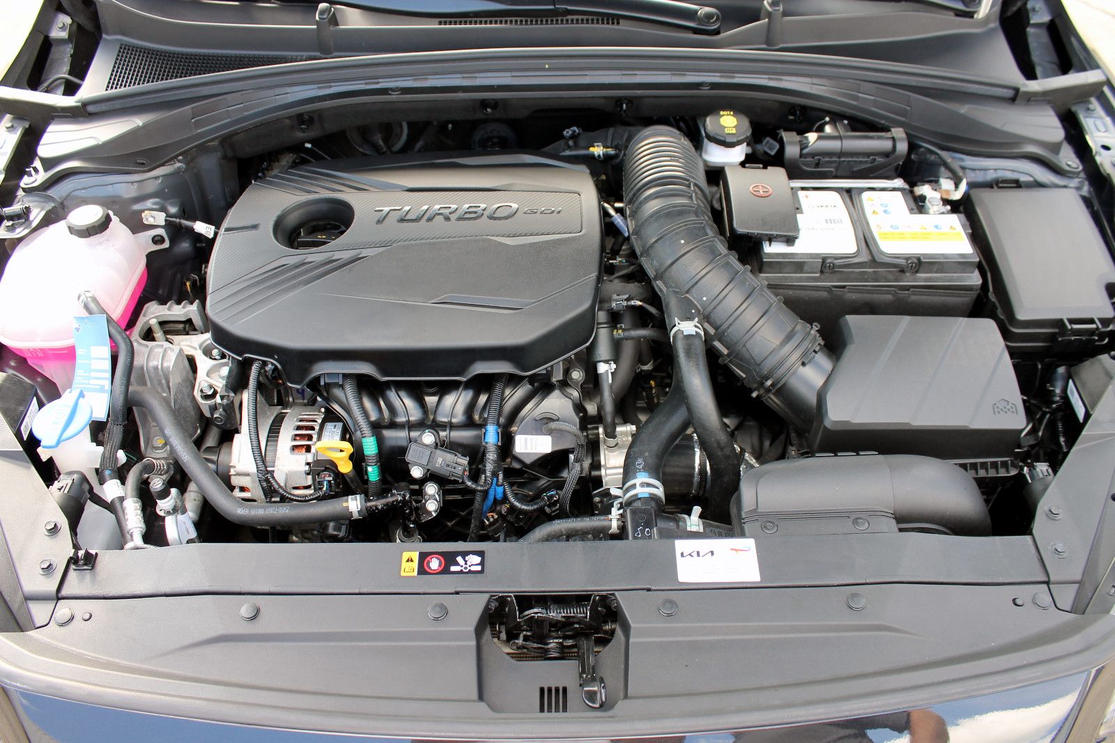 Fahrzeugabbildung Kia pro cee'd 1.6TGDI GT ACC PANO LED KAM SHZ LHZ BT