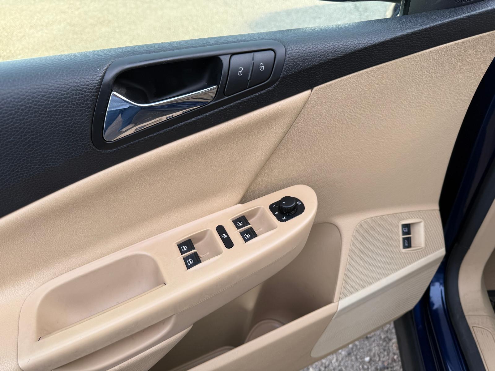 Volkswagen Passat 2006 — photo 16