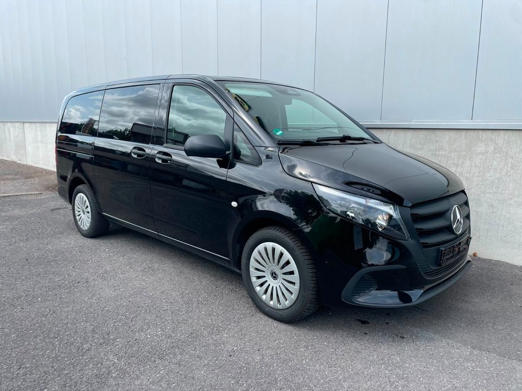 Image of Mercedes-Benz Vito