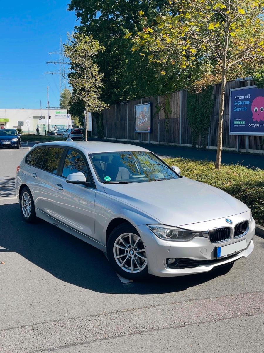 BMW 320
