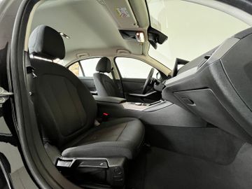 BMW 318 - 12