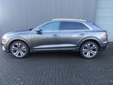 Audi Q8 55 TFSI Quattro S-Line+ALCANTARA+PANO+B/O - Audi Q8 mit Benzin-Antrieb: Geländewagen, Automatik