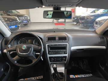 Skoda Octavia Combi Impuls Edition 1.4*SHZ*PDC*2.HAND*