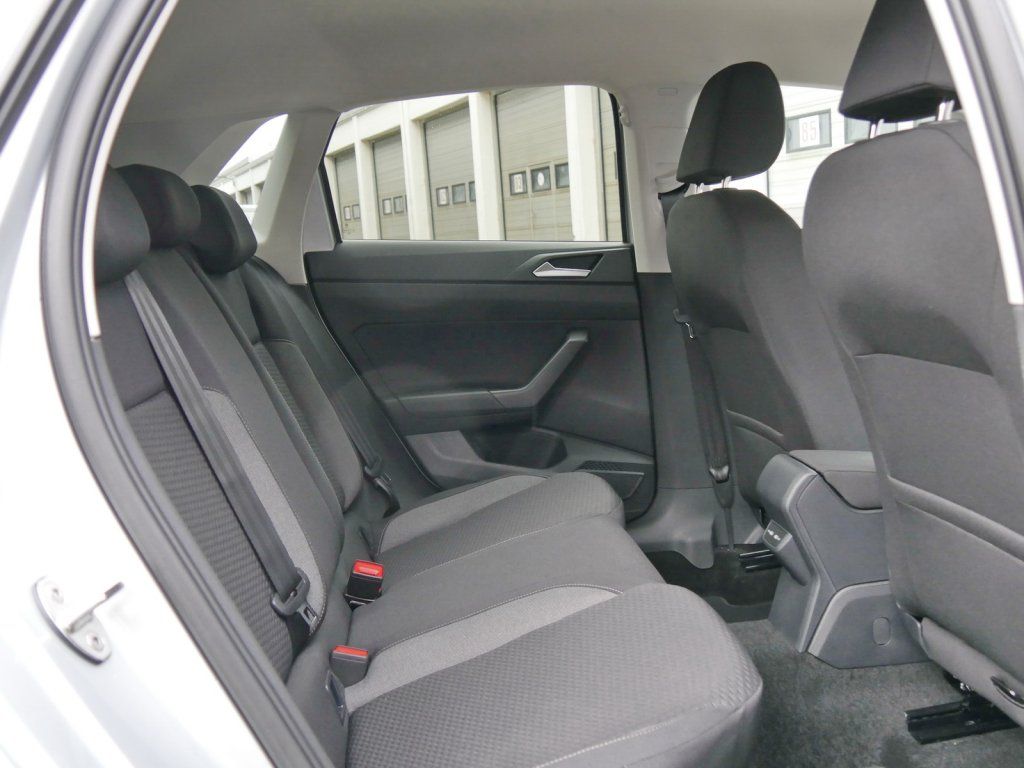 Fahrzeugabbildung Volkswagen Polo 1.0 TSI Life SHZ PDC