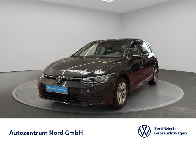 Volkswagen Golf VIII 1.0 eTSI DSG Life NAVI+LED+ACC+SITZHZG