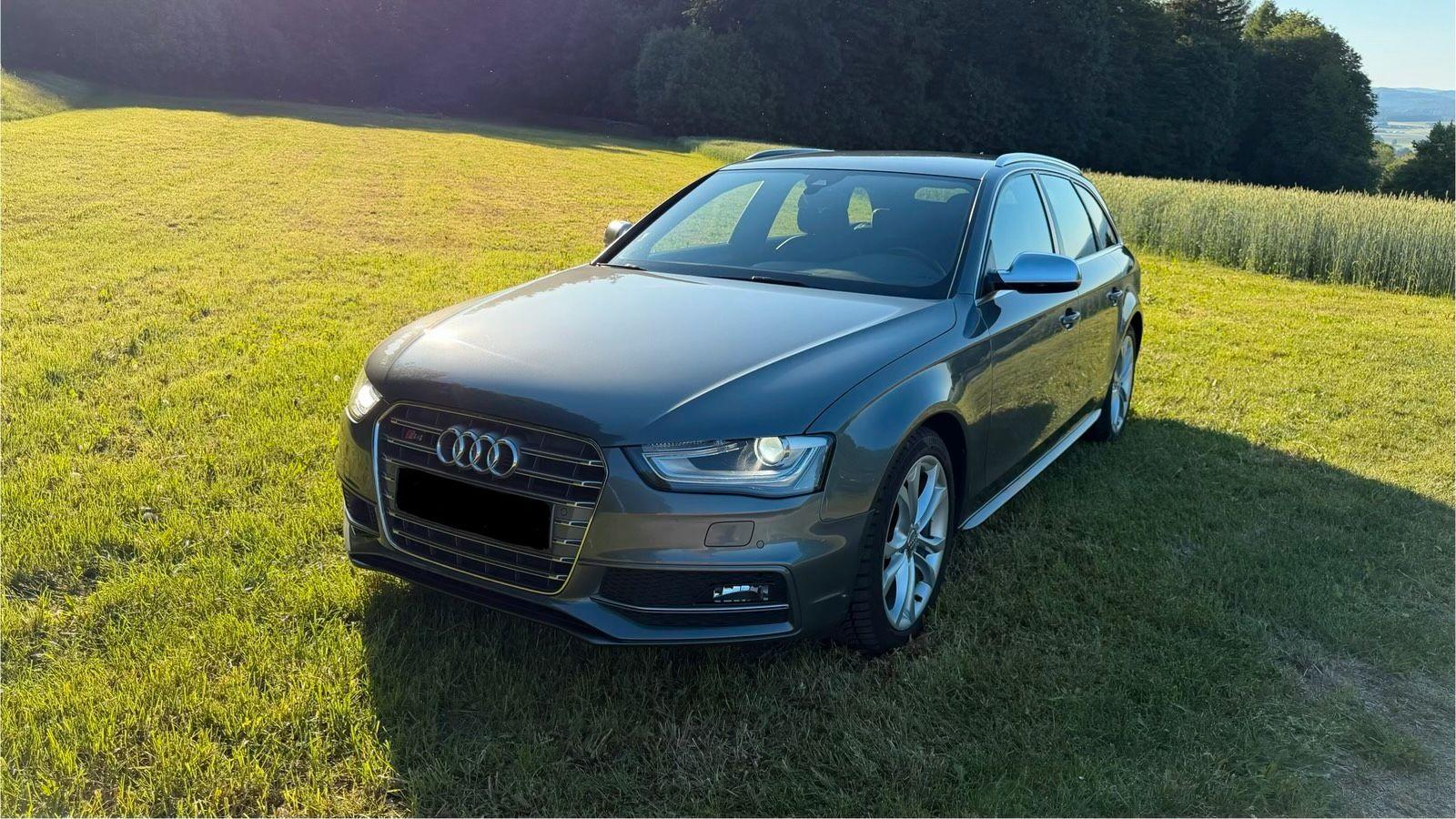 Audi S4
