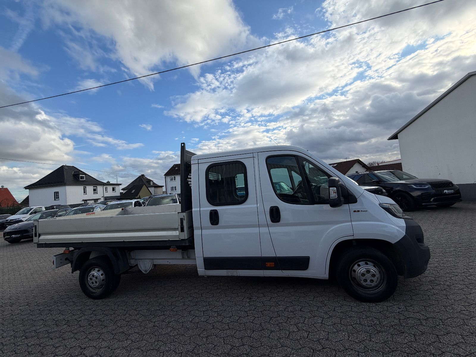Fahrzeugabbildung Fiat Ducato Pritsche/7-SITZ Doppelk. 35 140 L4 Pritsc
