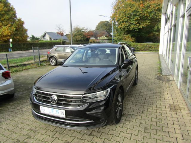 Volkswagen Tiguan Life 2.0 TDI 6-GANG NAVI DAB+ LED LM17