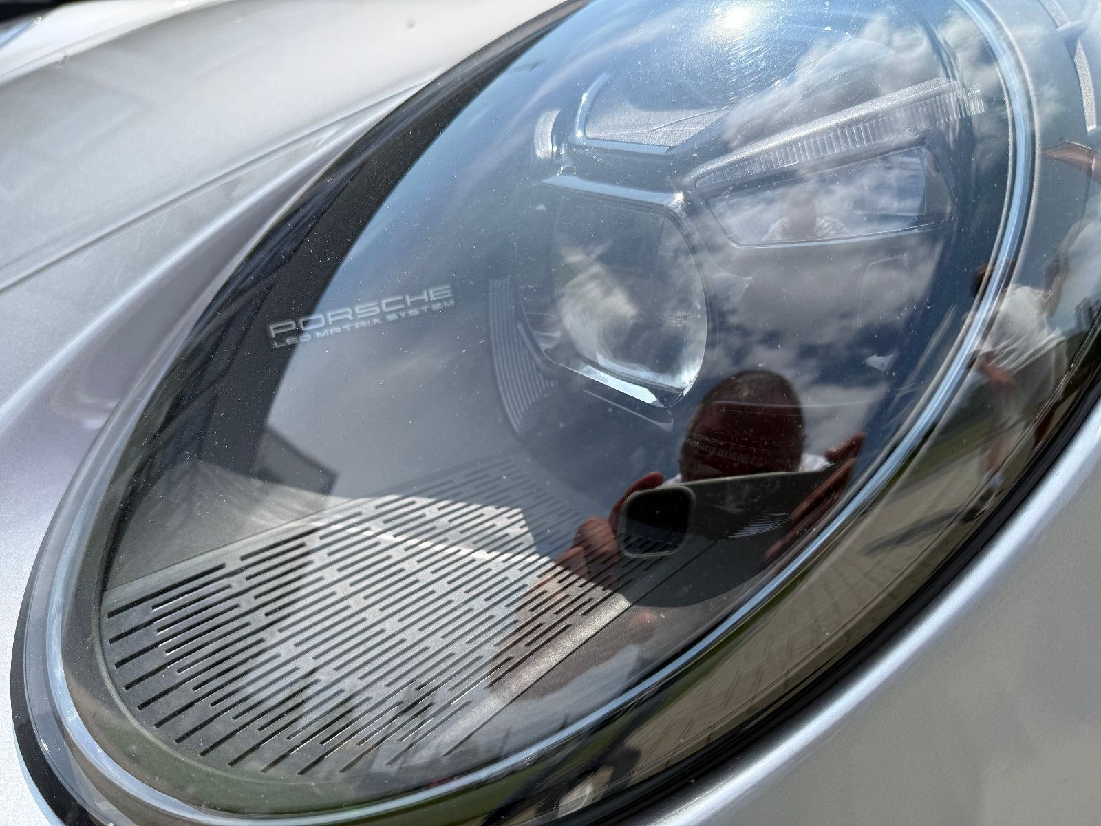 Fahrzeugabbildung Porsche 911/992.1 GT3 Manthey Kit, Lift, Approved,Steuer