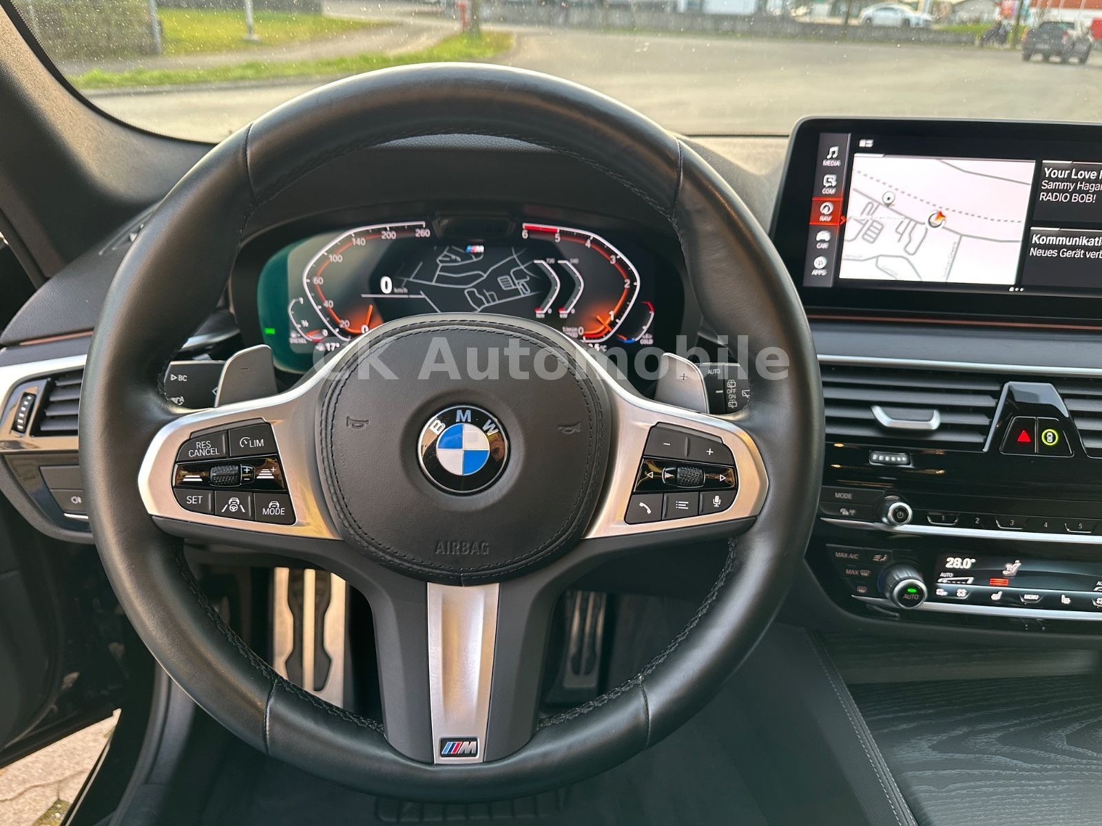 Fahrzeugabbildung BMW 530d xDrive M-Sport Facelift/Laser/Head-Up/AHK