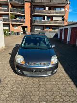 Ford Fiesta Ghia 1,4/ TÜV bis 2028 - Ford Fiesta aus 2008: Ghia