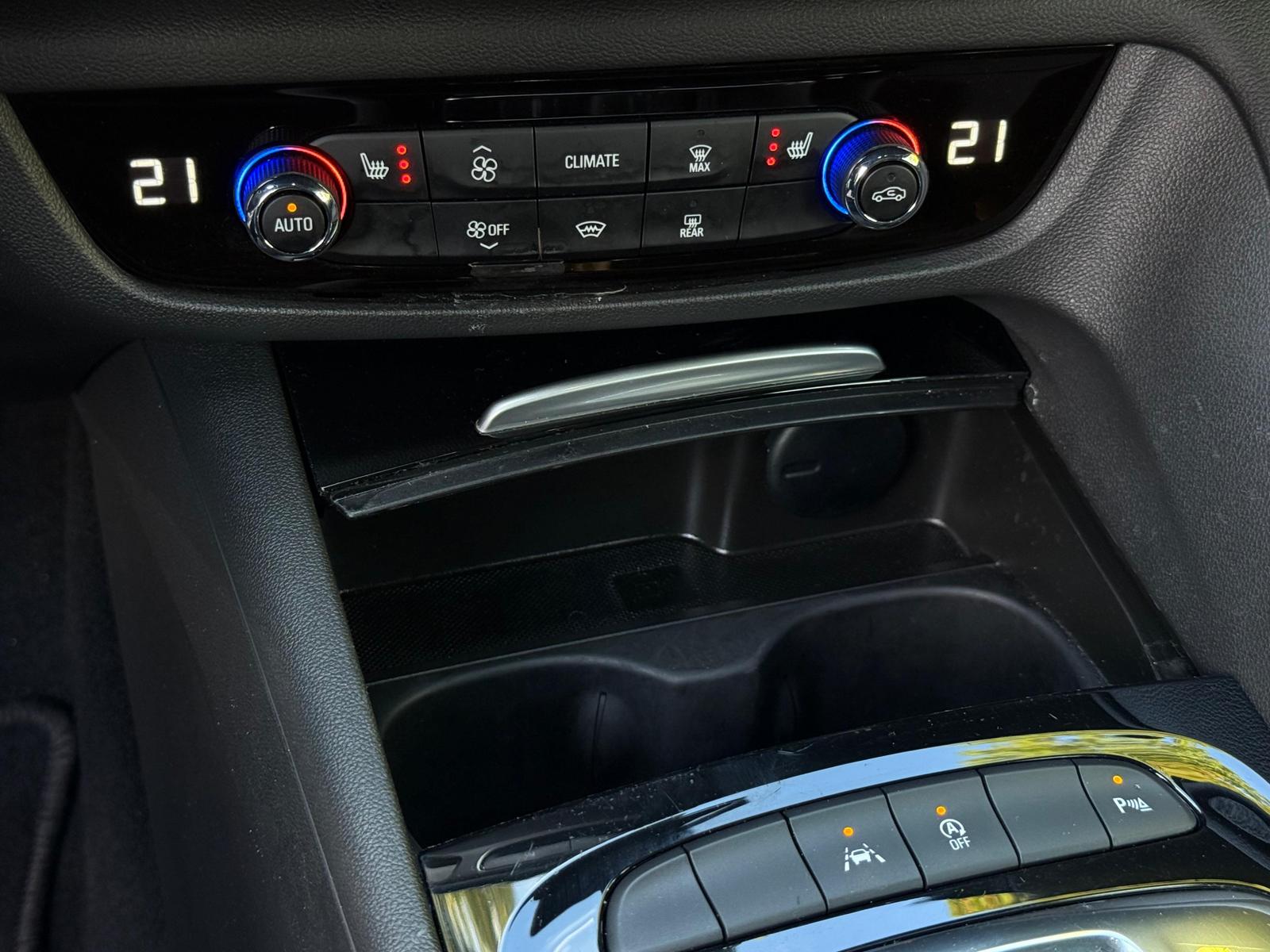 Opel Insignia 2.0 CDTI Business AHK+LED+NAV+SHZ+CARPL