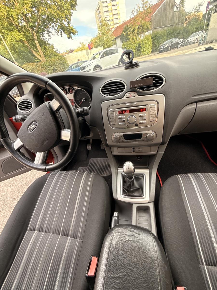 Ford Focus 2009 — photo 5