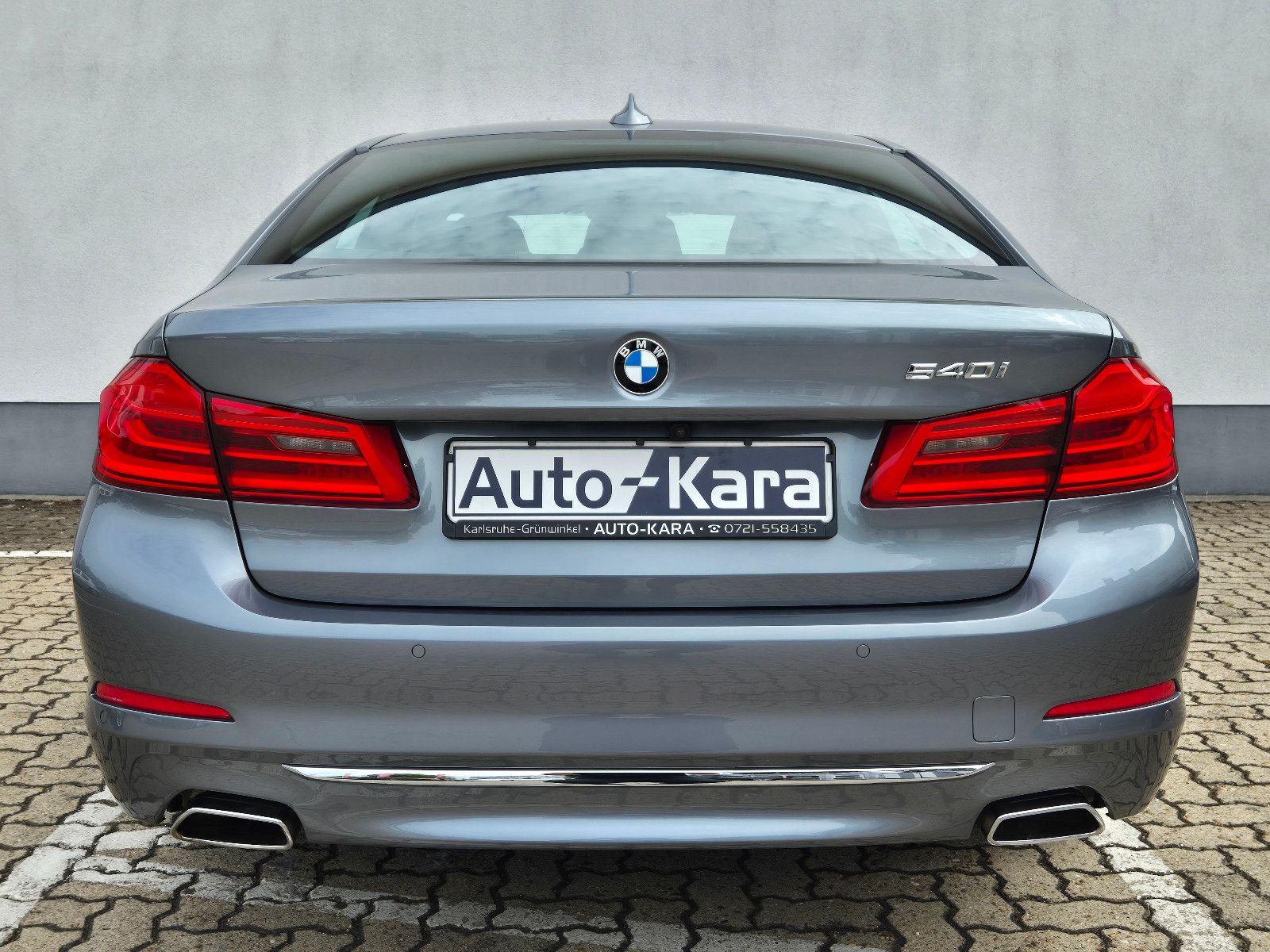 BMW 540i Luxury Line Head-Up Soft-Close Harman Kardo foto 5