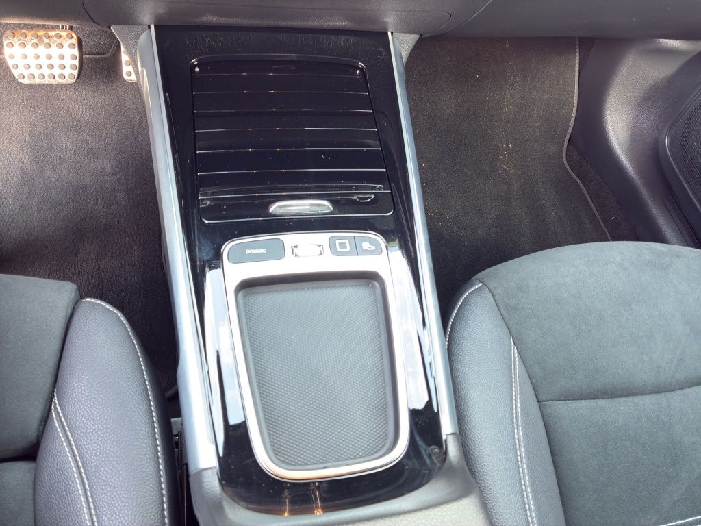 Fahrzeugabbildung Mercedes-Benz GLB 200 d AMG*NightPaket*Kamera*el.Heckklappe
