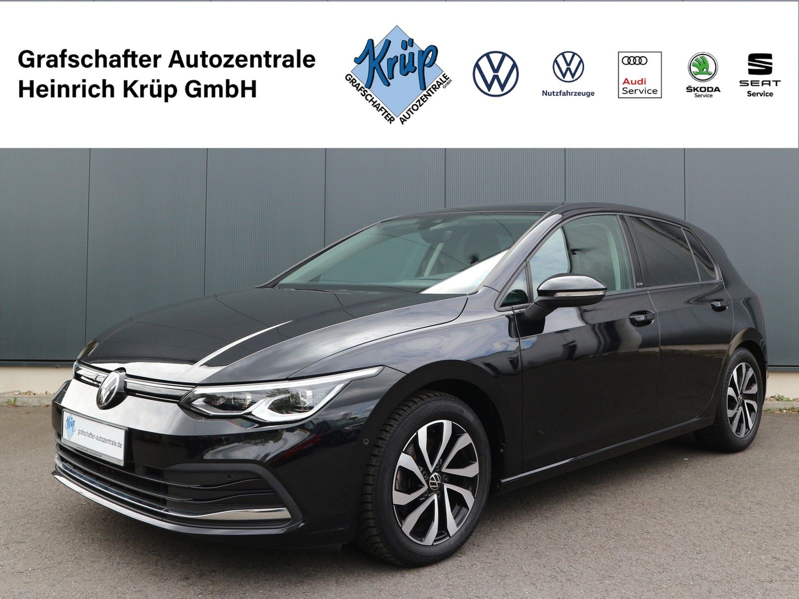 Volkswagen Golf VIII 2,0TDI Active +AHK+PANO+HUD+MATRIX