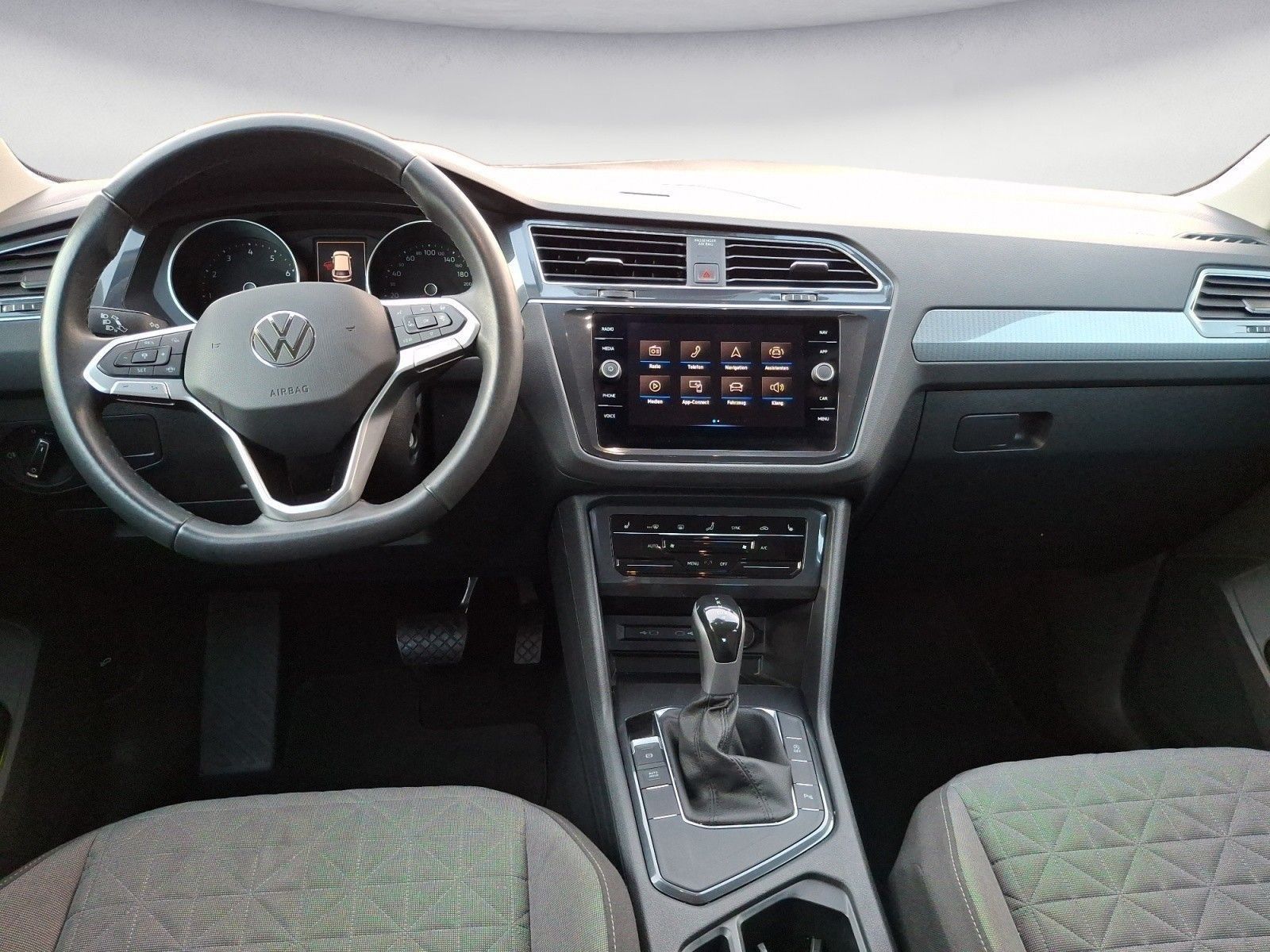 Volkswagen Tiguan - Bild 10