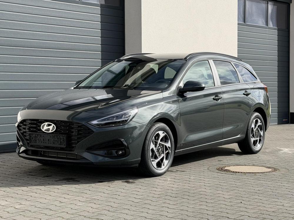 Hyundai i30 Kombi Go 1,6 T-GDI DCT7 110KW Navi Winter