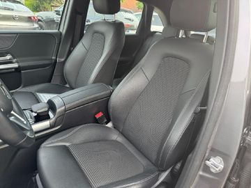 Mercedes-Benz B 180 Automatik NaviAHK