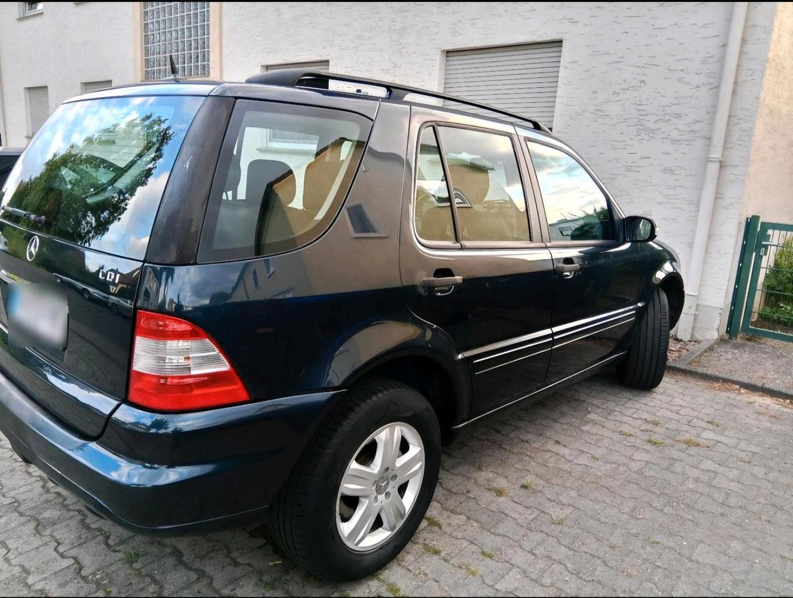 Mercedes-Benz ML270 2004 — photo 5