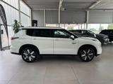 Mitsubishi Plug-in Hybrid Outlander Intro Edition - Mitsubishi Outlander: Geländewagen, Edition