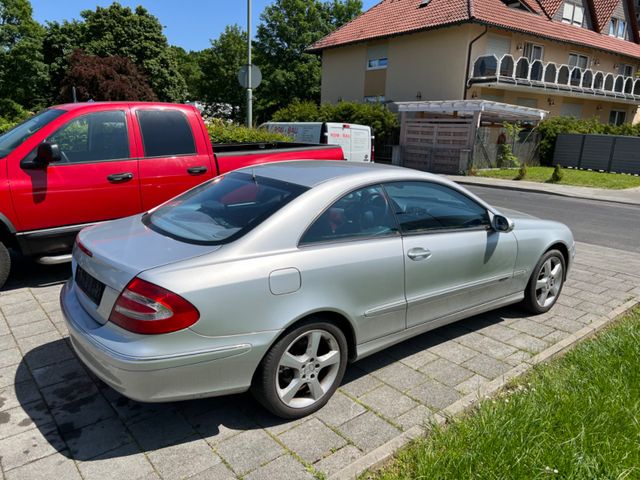 Mercedes-Benz CLK 200 Coupe Kompressor Avantgarde Bi-Color