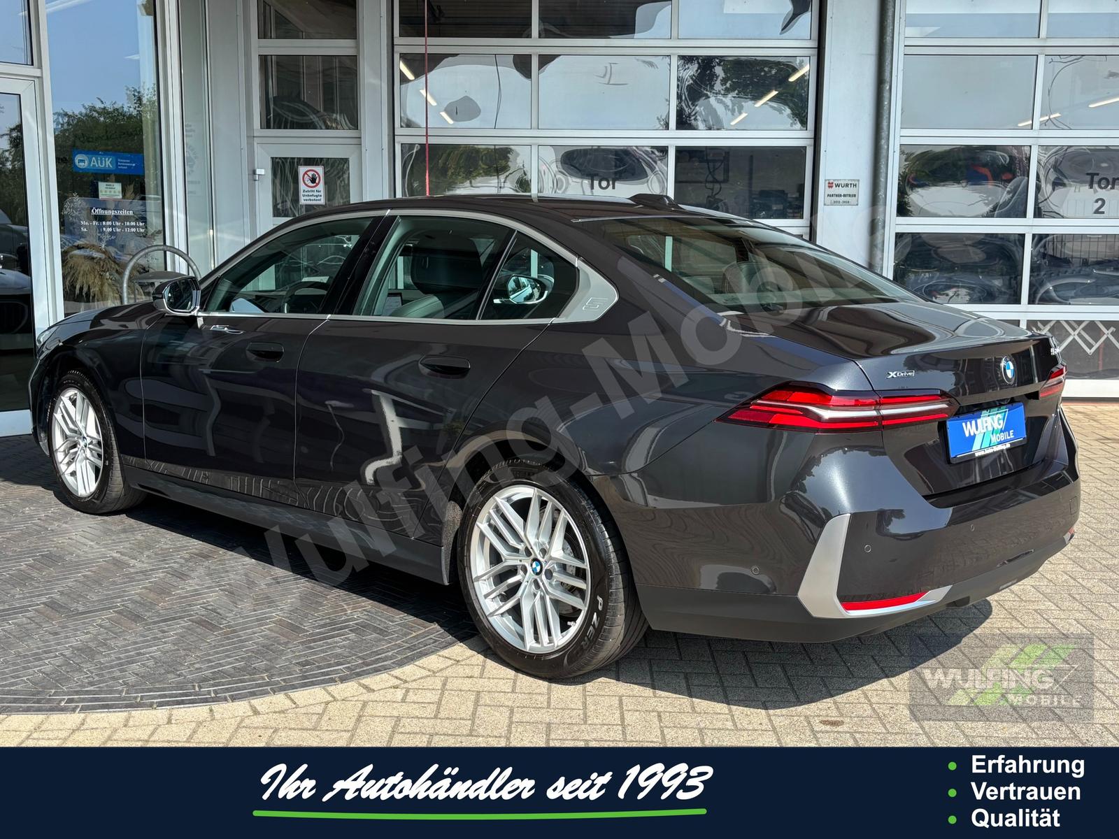 BMW 520 d xDrive 1.Hd AHK NAVI CAM HUD PLA DSC