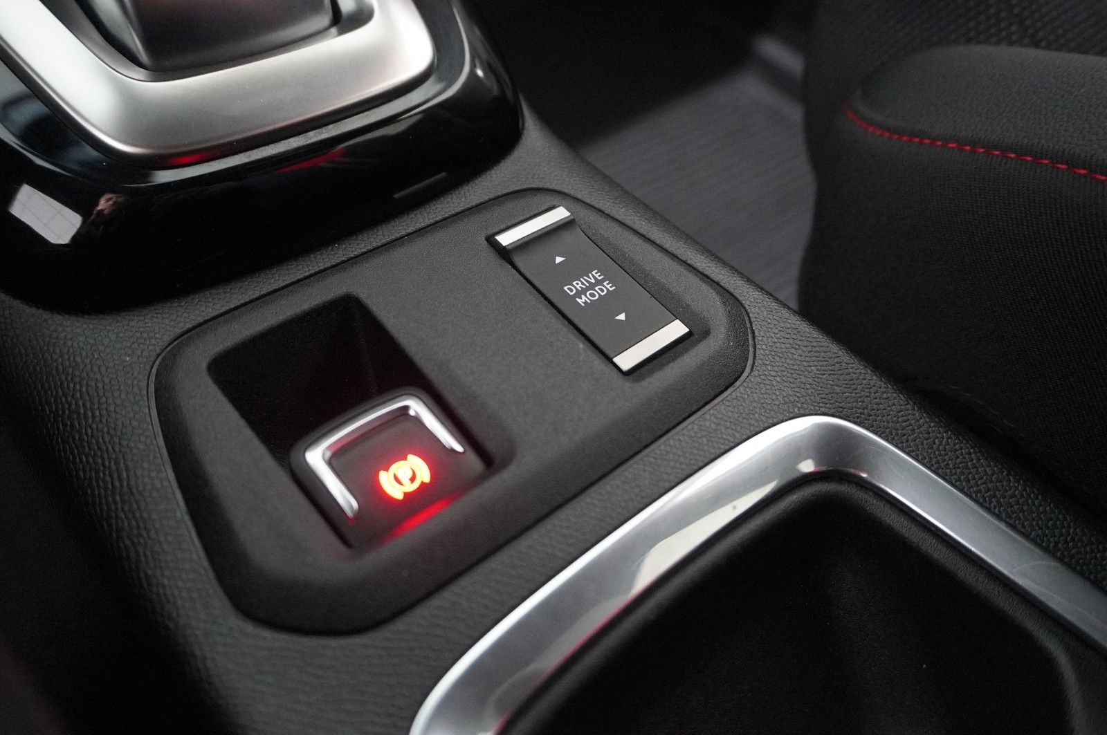 Fahrzeugabbildung Opel Corsa F 1.2T GS-LINE NAVI/LED/KAMERA/SHZ/DAB+