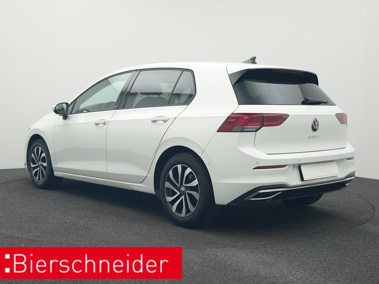 Volkswagen Golf 8 1.5 TSI Active 5-J-GAR STANDHZ HuD KAMERA