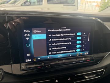 Volkswagen Caddy Maxi eHYBRID DSG STYLE LED ACC KAM 7SITZ