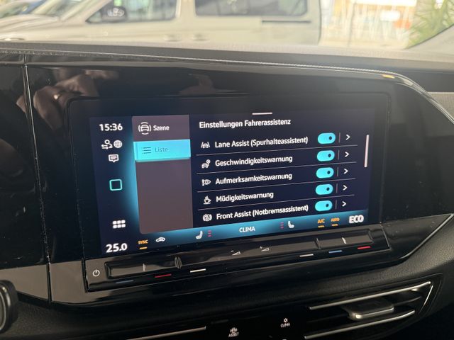 Volkswagen Caddy Maxi eHYBRID DSG STYLE LED ACC KAM 7SITZ