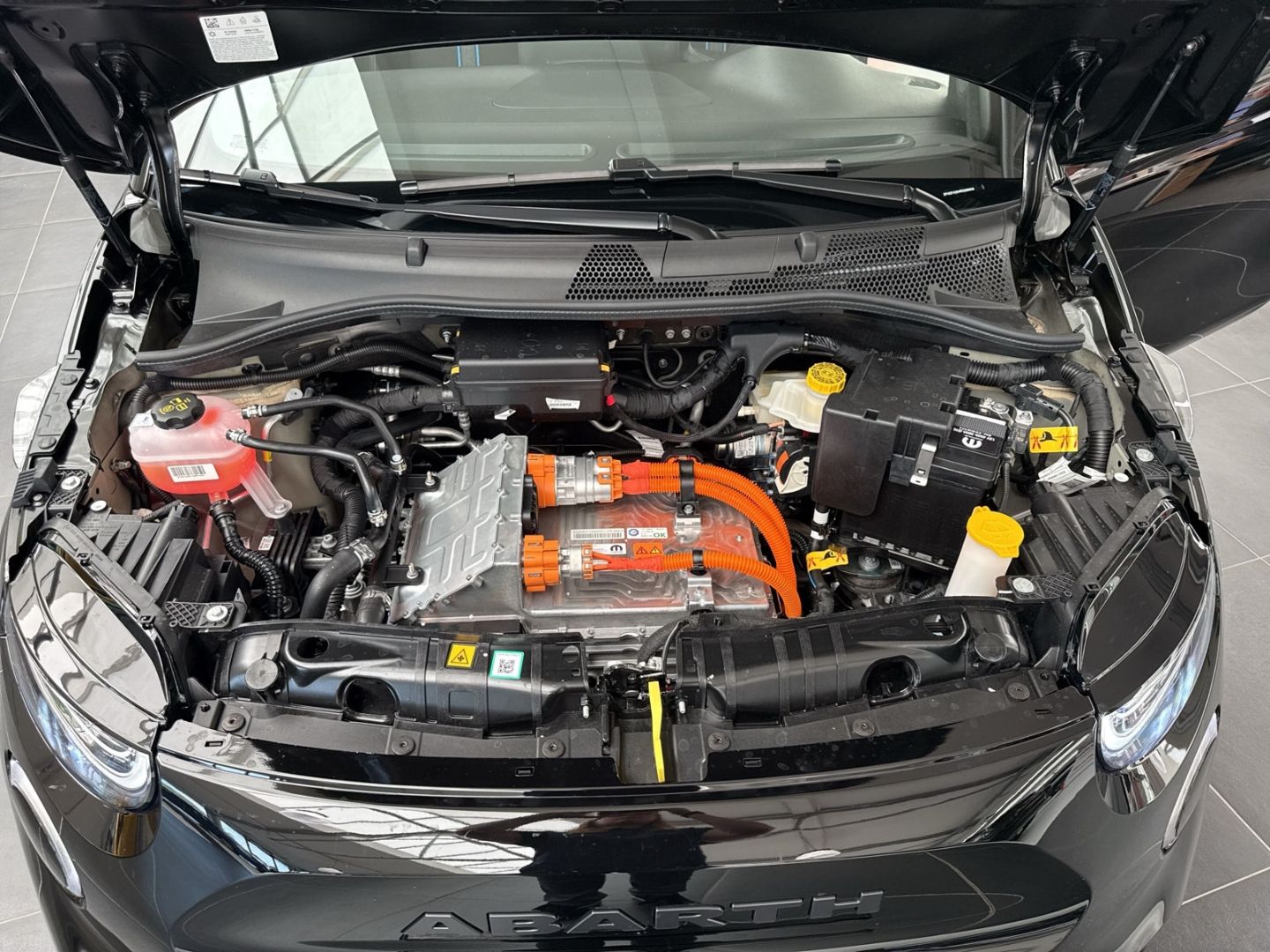 Abarth 500e - Bild 14
