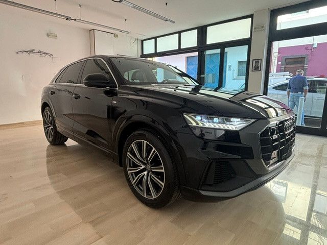 Audi Q8 45 3.0 tdi mhev Quattro Tiptronic S-Line imagem 3