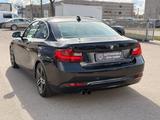 BMW 230i Coupe Sport Line Aut. LEDER NAVI H&K KEYLES - BMW 230: I