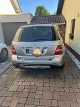 Mercedes-Benz Mercedes Benz ML 500 W164 - gebrauchte Mercedes-Benz ML 500 aus dem Jahr 2005