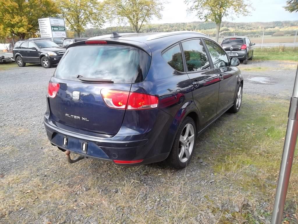 Seat Altea XL 2011 — engine 1.798 cm³, 160 HP (118kW)