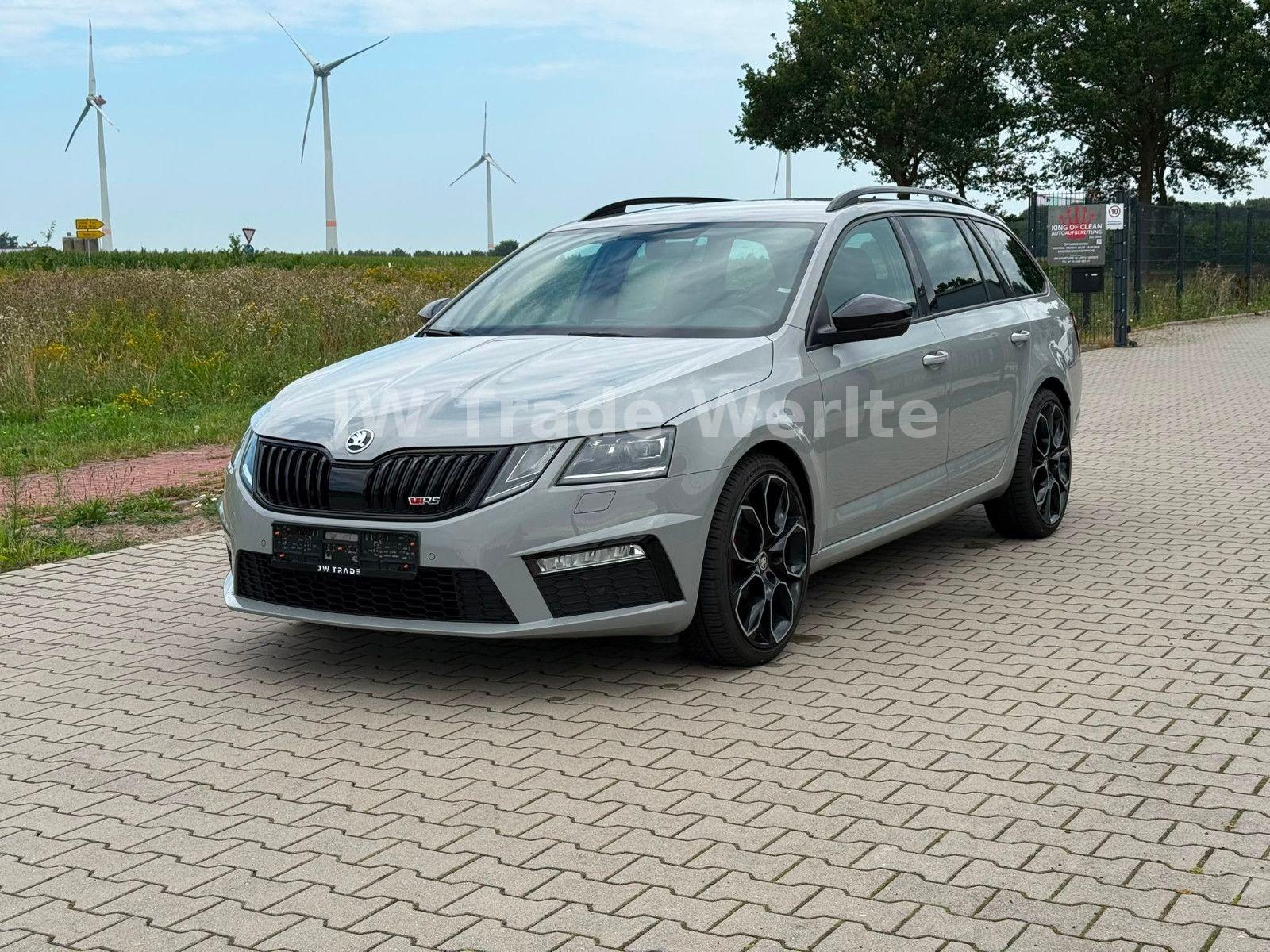 Skoda Octavia Combi RS 4x4 Canton LED ACC AHK Cam 19"