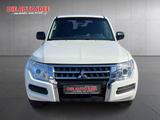 Mitsubishi Pajero 3.2 DI-D Automatik *AHK, Klimaautomatik* - Mitsubishi Pajero mit Diesel-Antrieb: Automatik