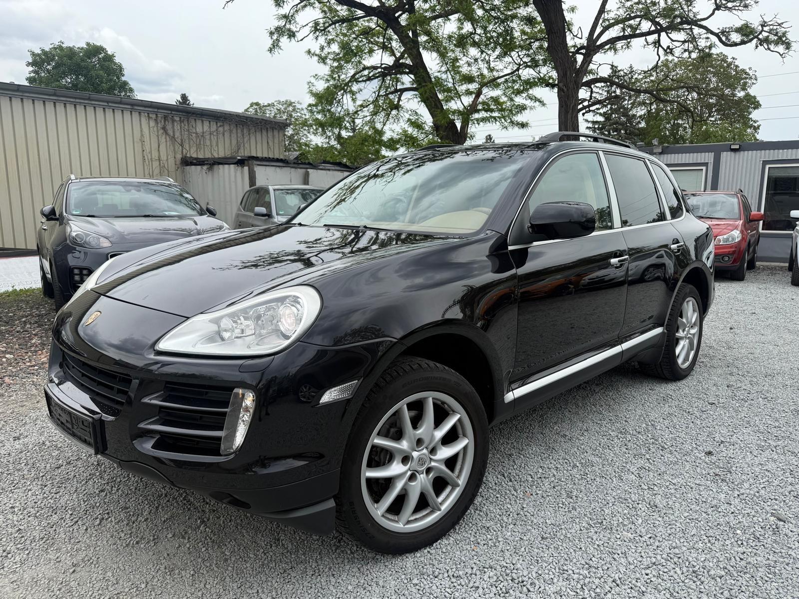 Porsche Cayenne 3.6 V6 4x4 Navi Panoramadach Designio