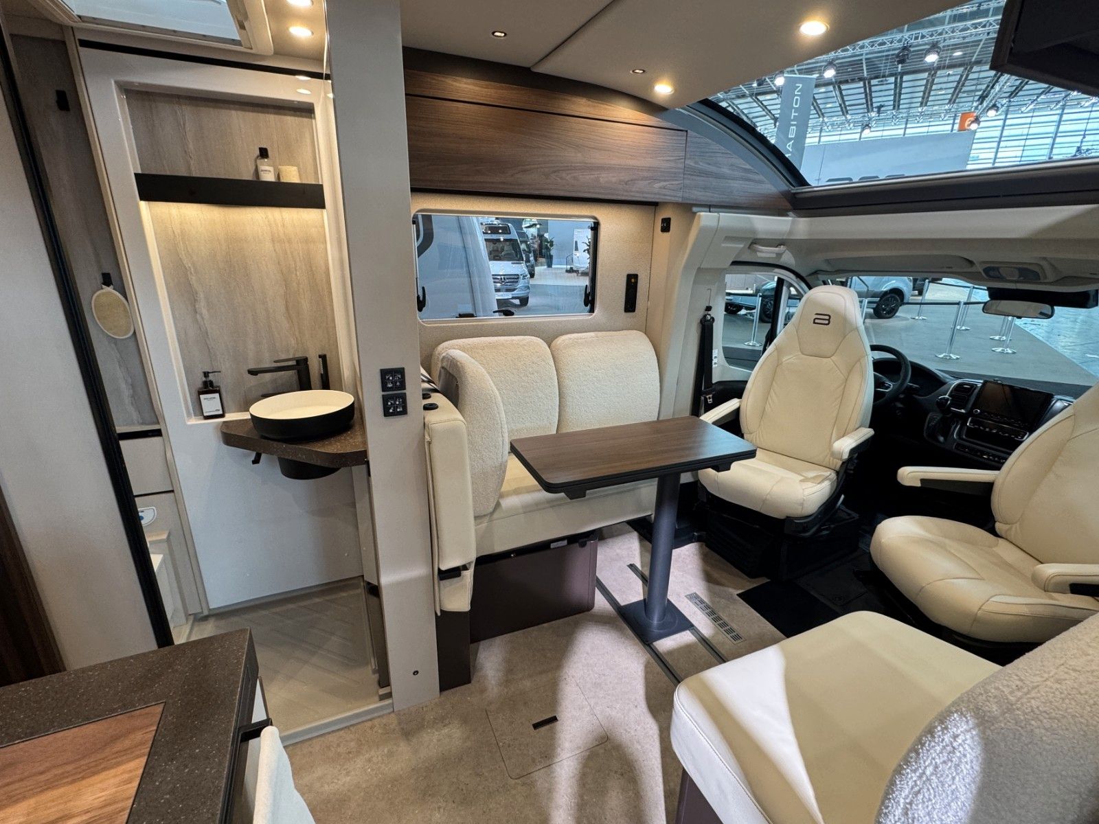 Fahrzeugabbildung Bürstner Signature SFT 7.0 NEUHEIT MODELL 2026!