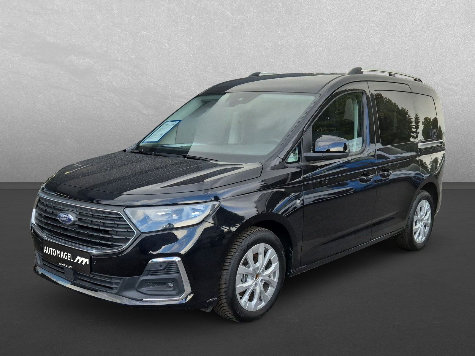 Ford Tourneo Connect Titanium iACC RFK GJR