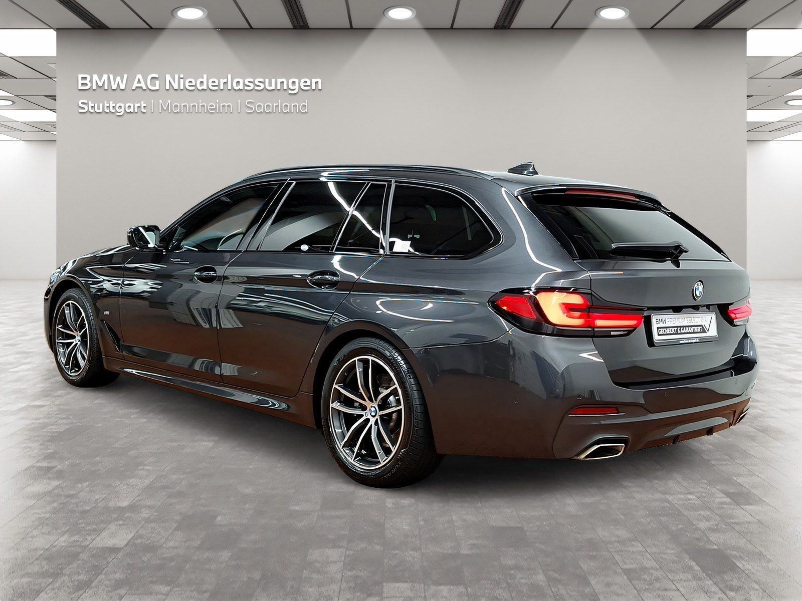 BMW 520d xDrive Touring M Sport AHK LiveCockpitProf foto 2