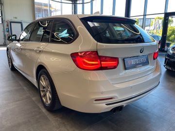 BMW 320 d Touring Sport Line *LED*NAVI*PDC*SZHZ*
