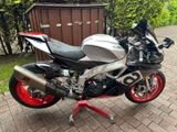Aprilia RSV4 Grau RIVAZZA Euro 4 TÜV / Insp. NEU - APRILIA RSV
